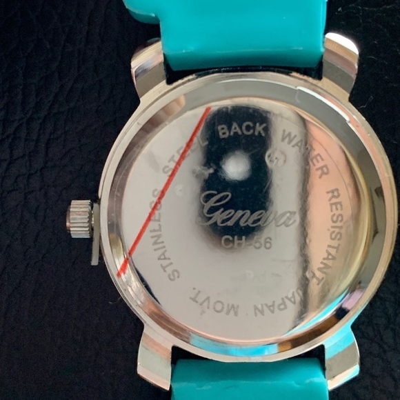 Geneva Kids Character Watch - Picture 8 of 16